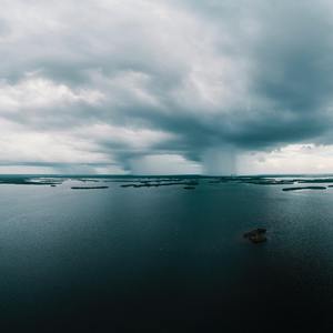 双飞二男同进一女泬
